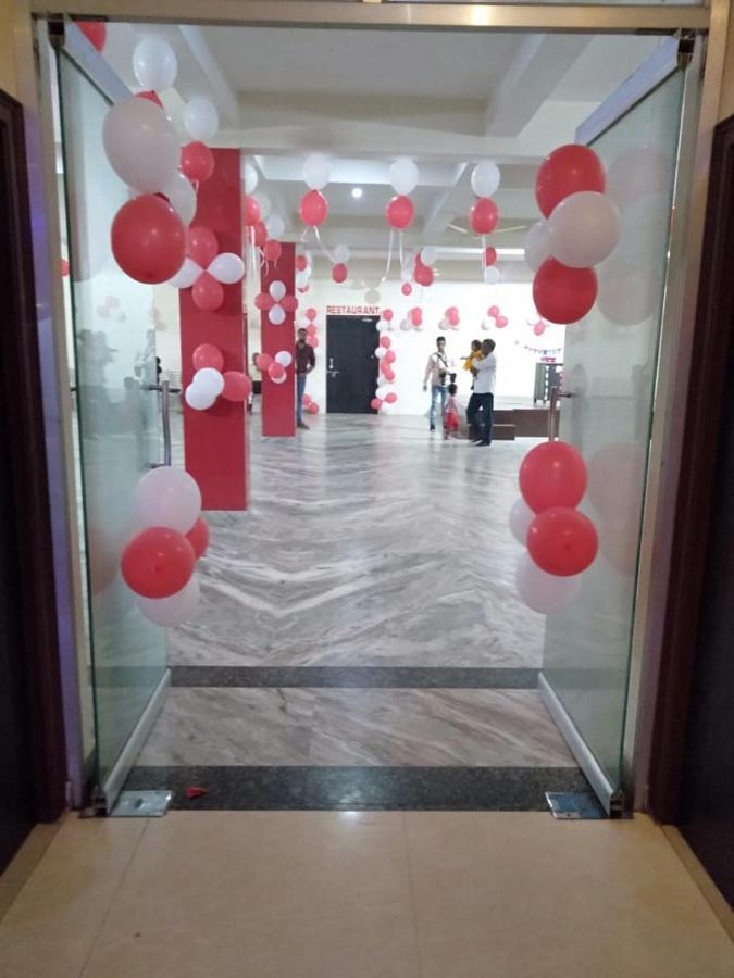 Hotel The Ideal Kushinagar Exterior photo